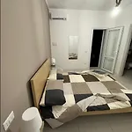 Latina Apartmanhotel